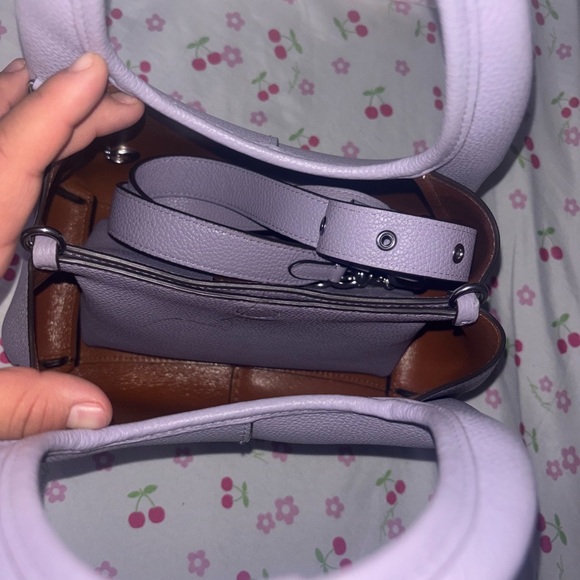 Coach Lana 23 - Picture 4 of 10